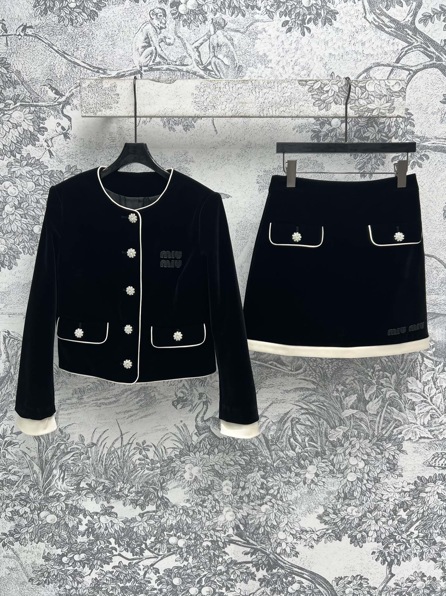 Miu Miu set_Black