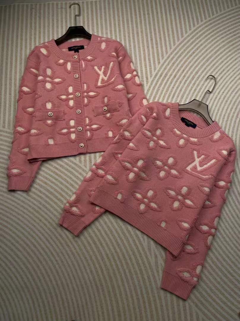 LV cardigan_Pink