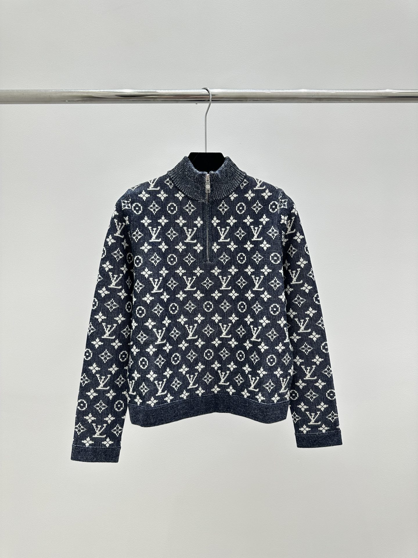 LV Sweater_Blue