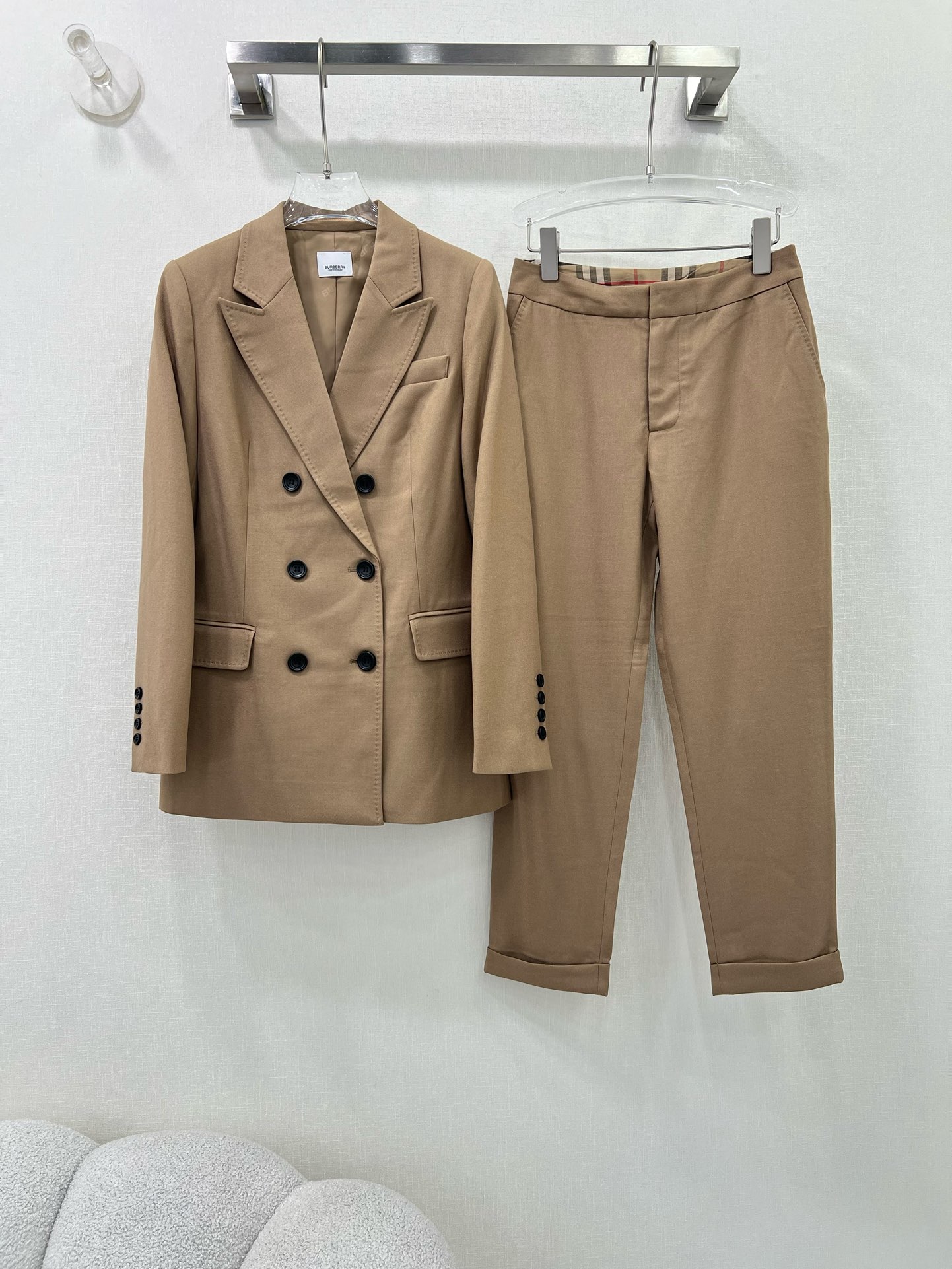 BURBERRY SET_khaki