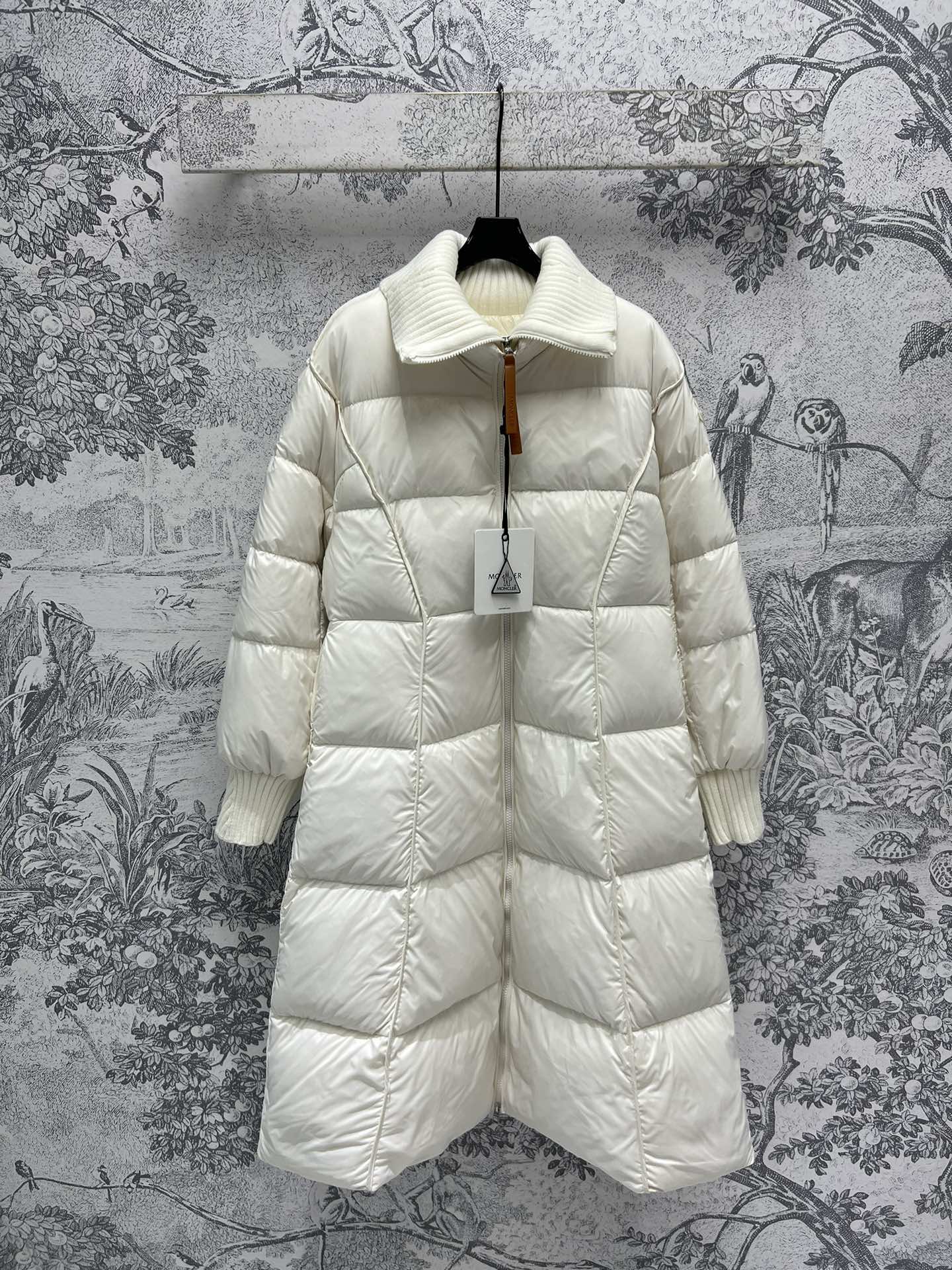 Moncler Coat_white