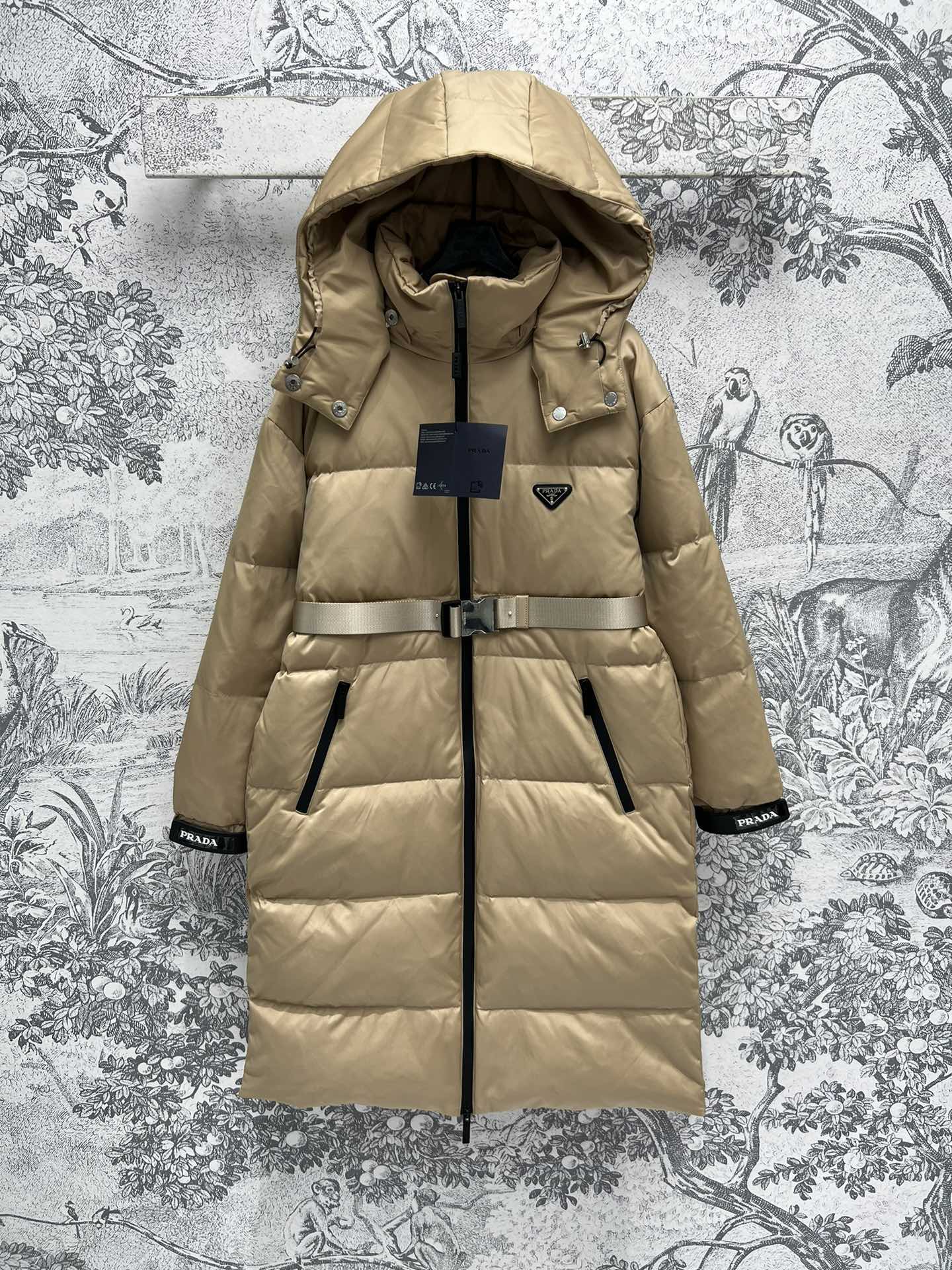 PRADA Coat_Beige