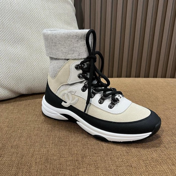 Chanel High Top Knit Sneakers_white