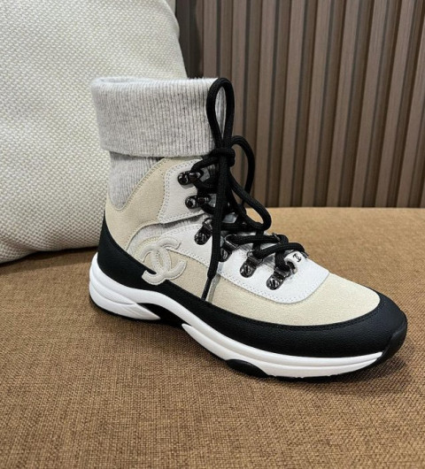 Chanel High Top Knit Sneakers_white