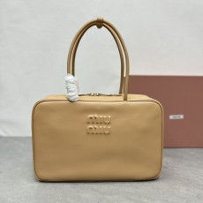 Miu Miu 5BB17_Beige