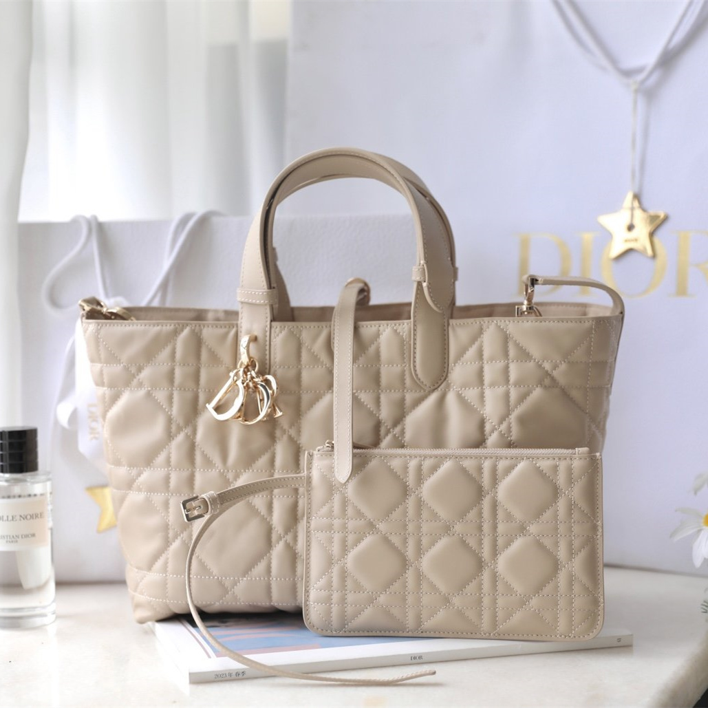 Dior Toujours_white