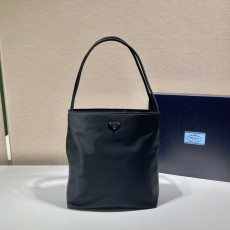 Prada ReEdition_Black