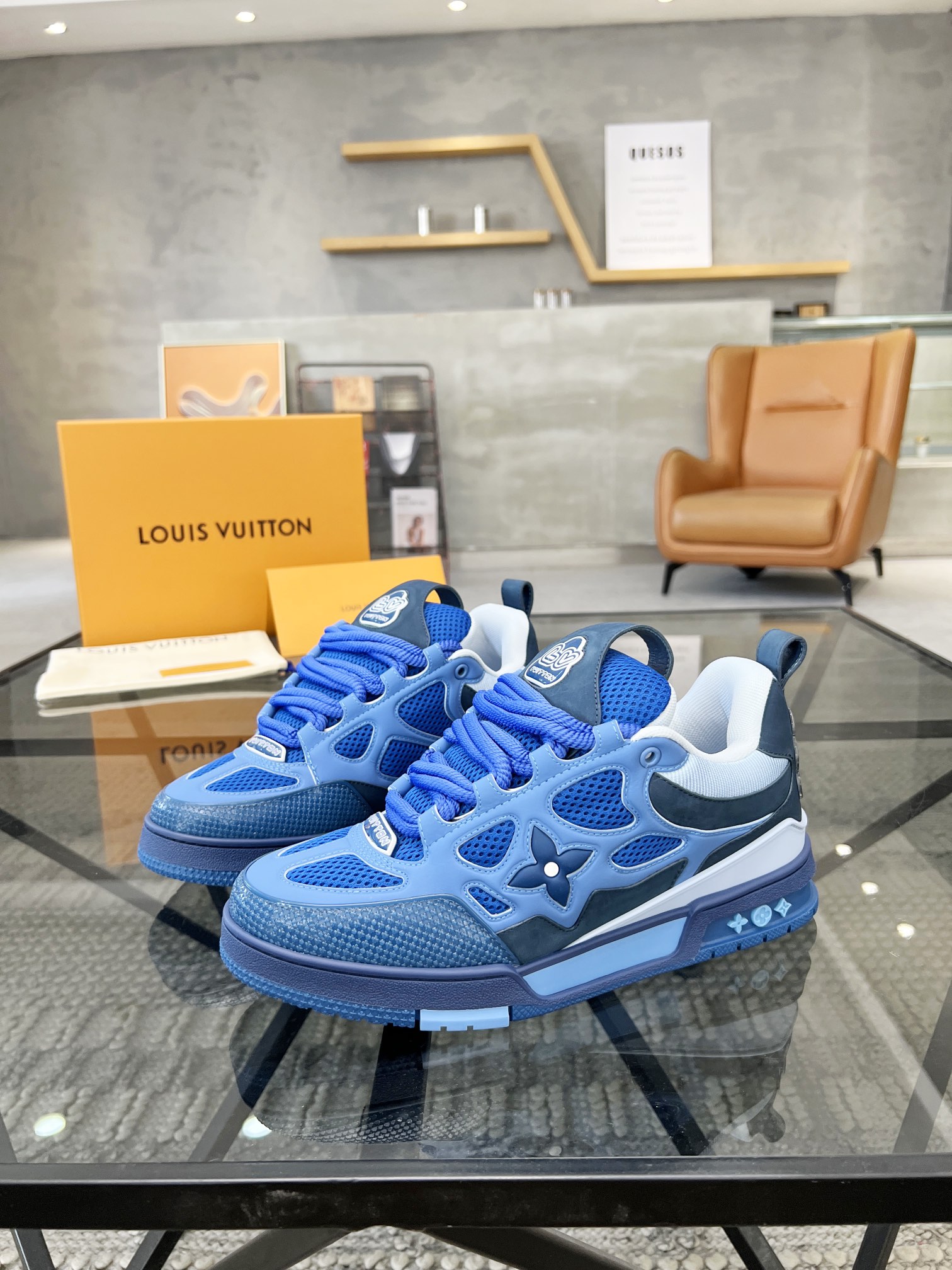 LV_Sneakers_Blue