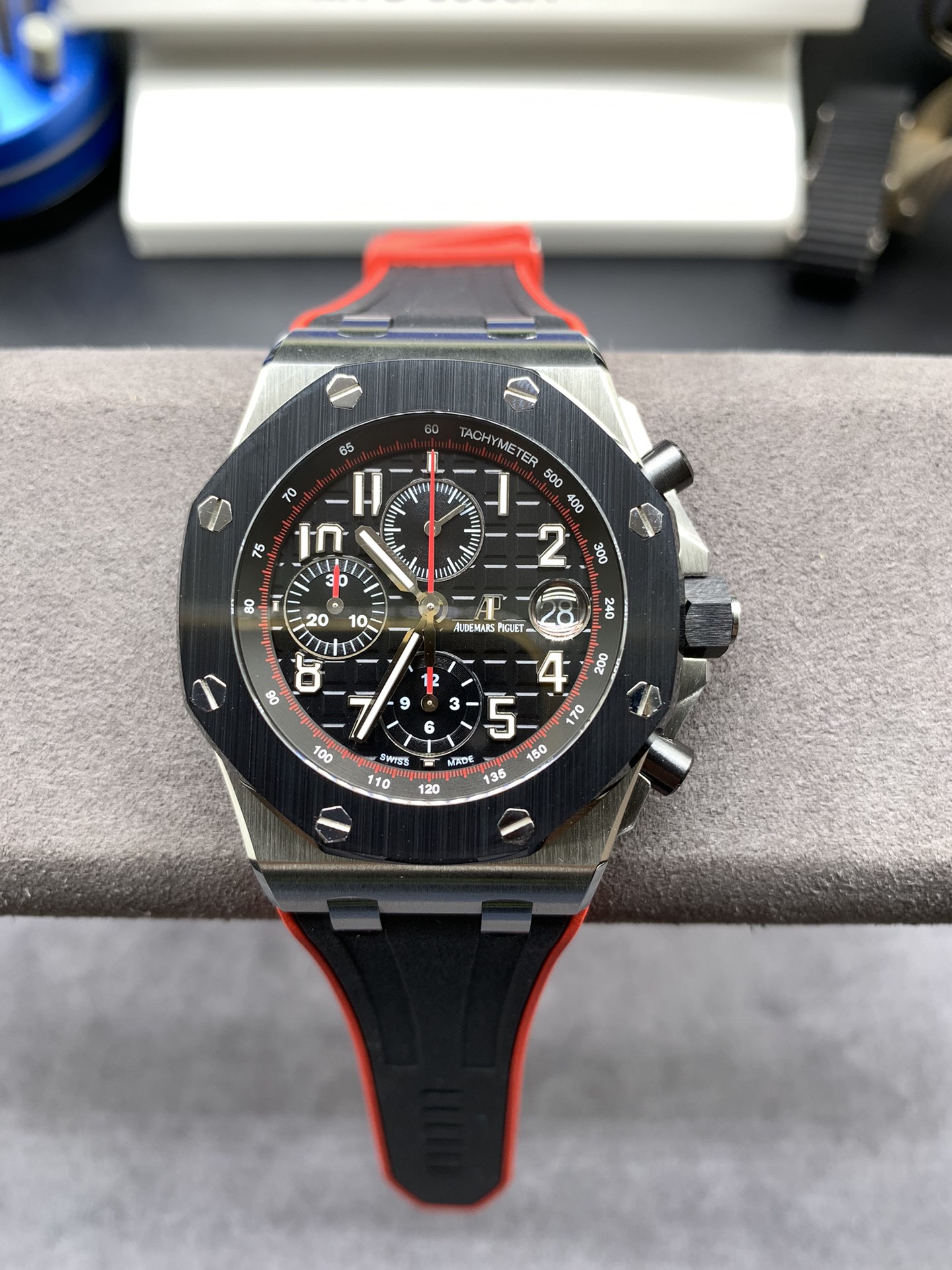 Audemars Piguet_Royal Oak Offshore_Black Red