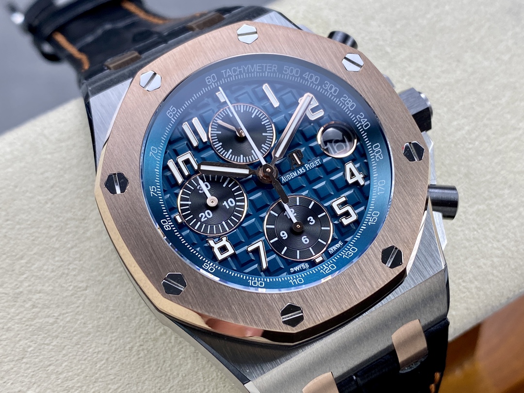 Audemars Piguet_Royal Oak Offshore_Black Blue