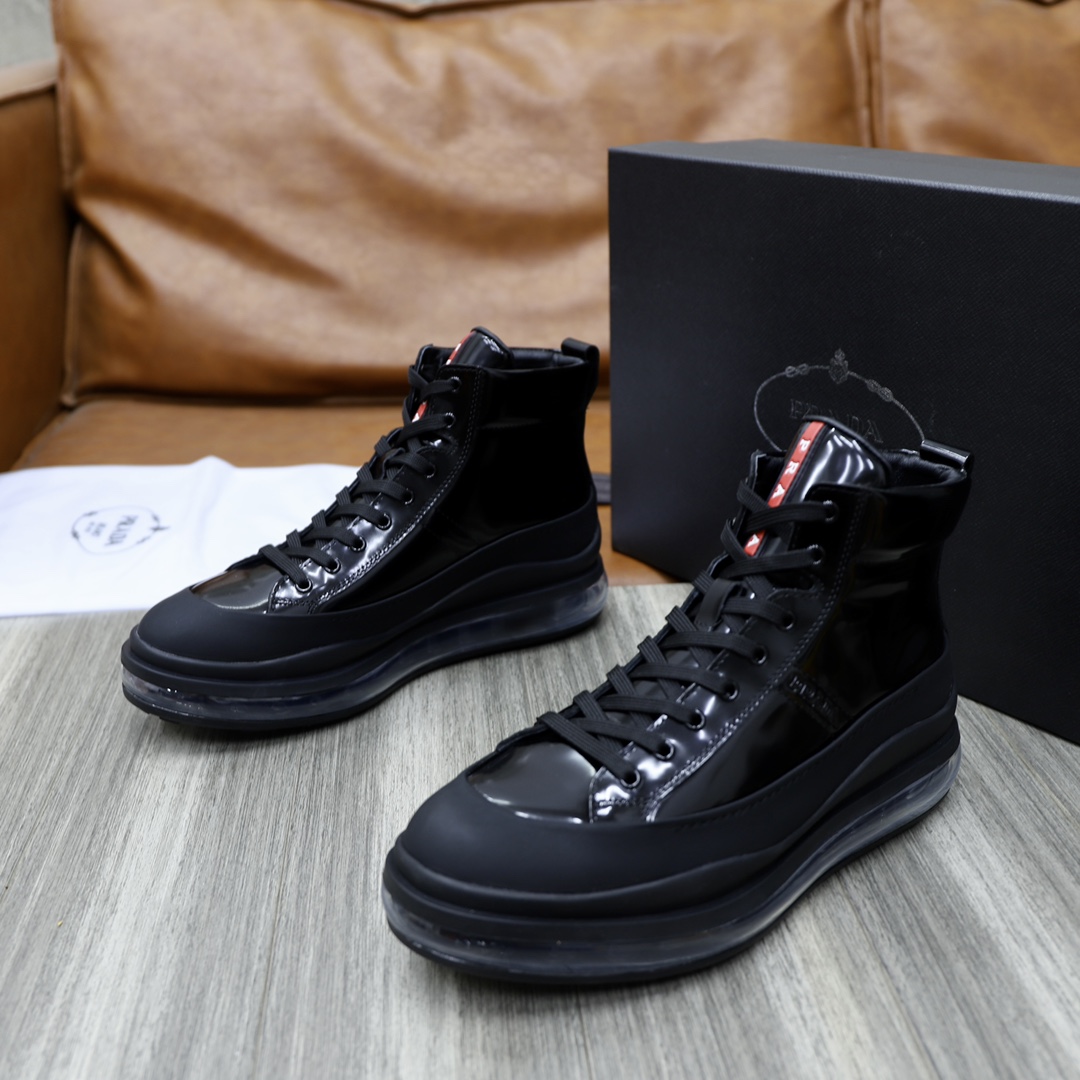 Prada_High-top casual shoes_black