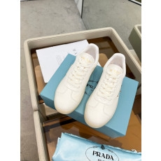 Prada Sneakers_Beige