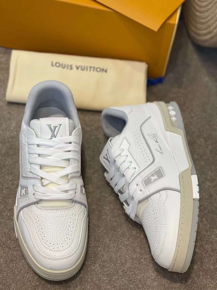 LV Sneakers_white